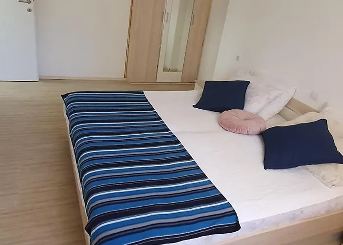 Istria Punta 아파트 우마그