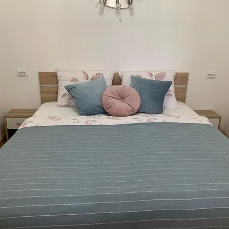 Istria Punta * אומאג